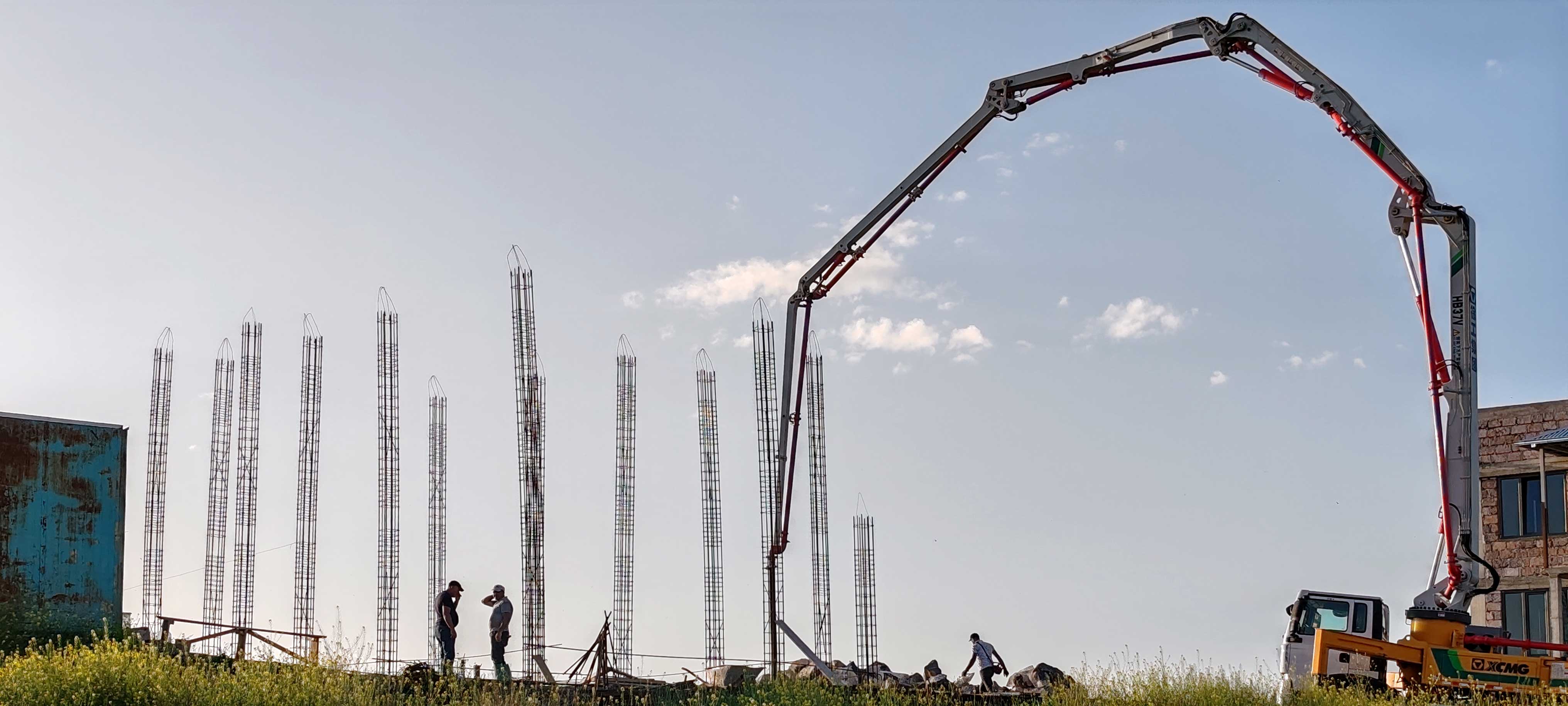 Balahovit House. Construction start
